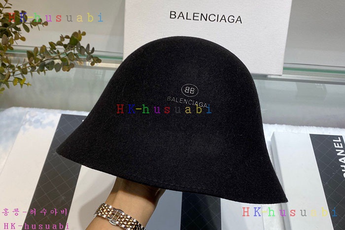 NEW 발렌시아가 모자 신상 b 370014