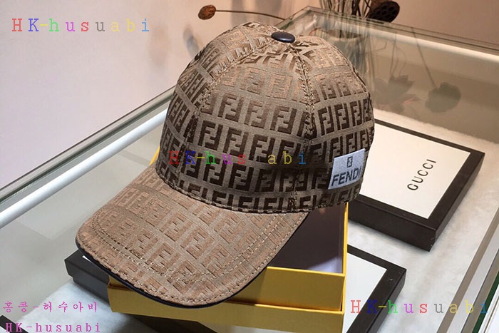 NEW 펜디 모자 신상 F 431244