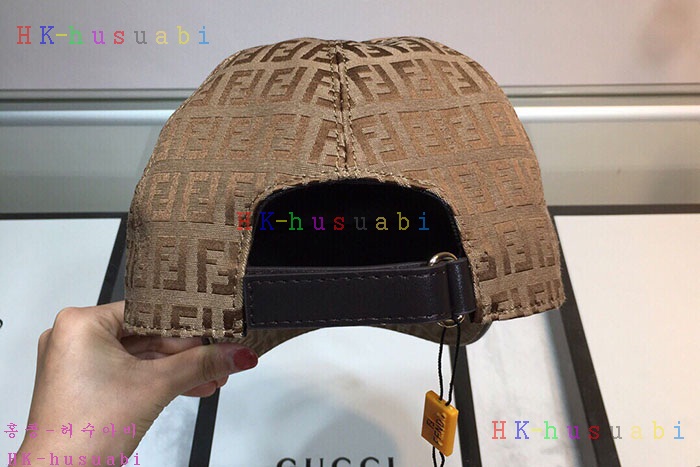 NEW 펜디 모자 신상 F 431244