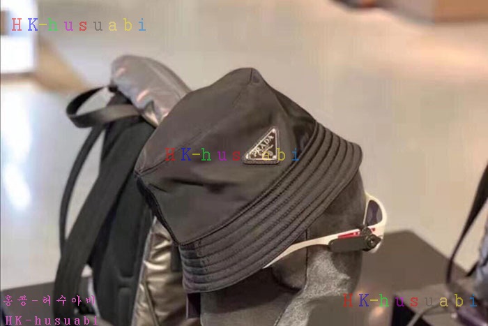 NEW 프라다 모자 신상 P 701106