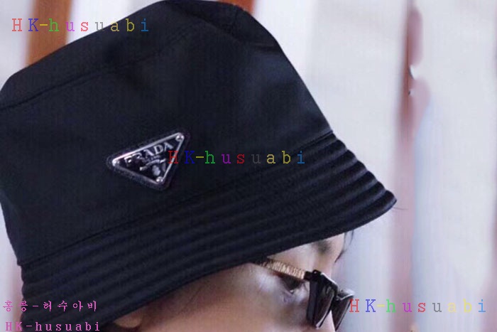 NEW 프라다 모자 신상 P 701106