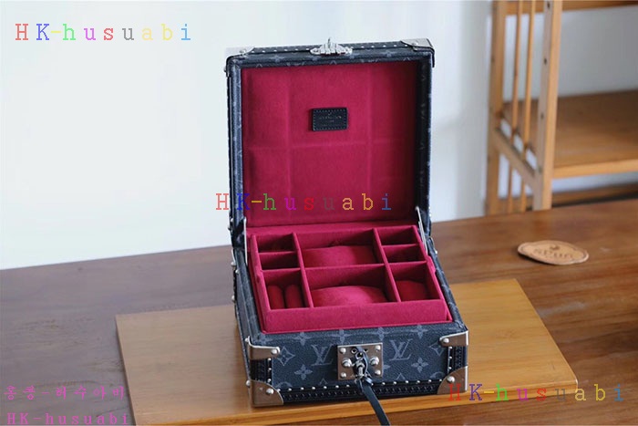 NEW 루이비통 주얼리 박스 LV 111256