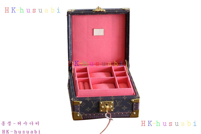 NEW 루이비통 주얼리 박스 LV 111257