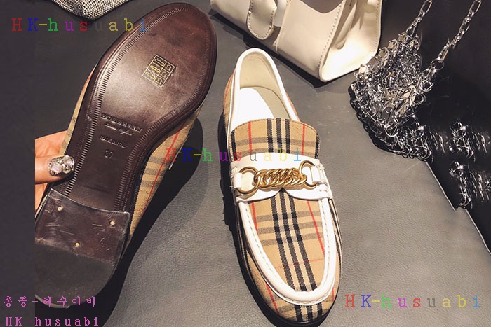 NEW 버버리 신발 신상 BB 3580220