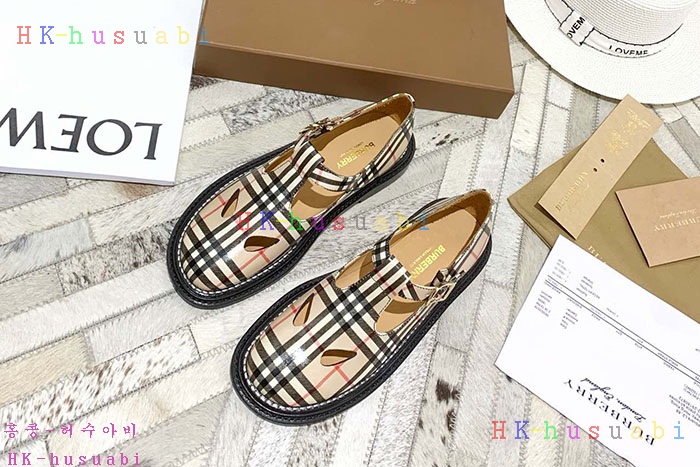 NEW 버버리 신발 신상 BB 3580231