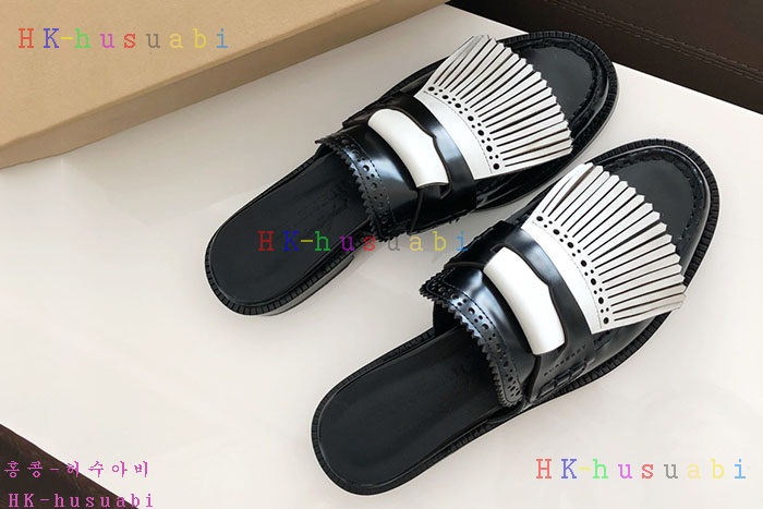 NEW 버버리 신발 신상 BB 3580232