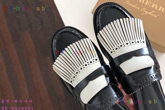 NEW 버버리 신발 신상 BB 3580232