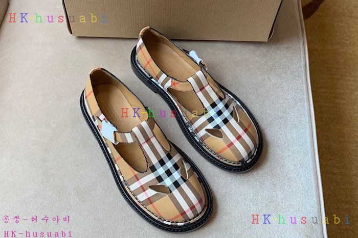 NEW 버버리 신발 신상 BB 3580235