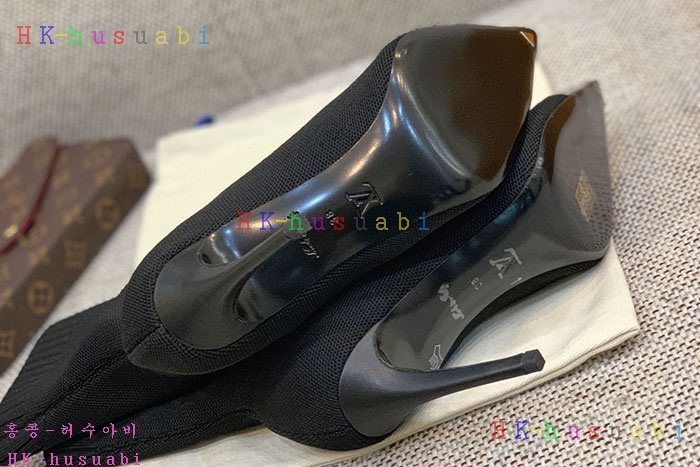 NEW 루이비통 신발 신상 LV 9452566