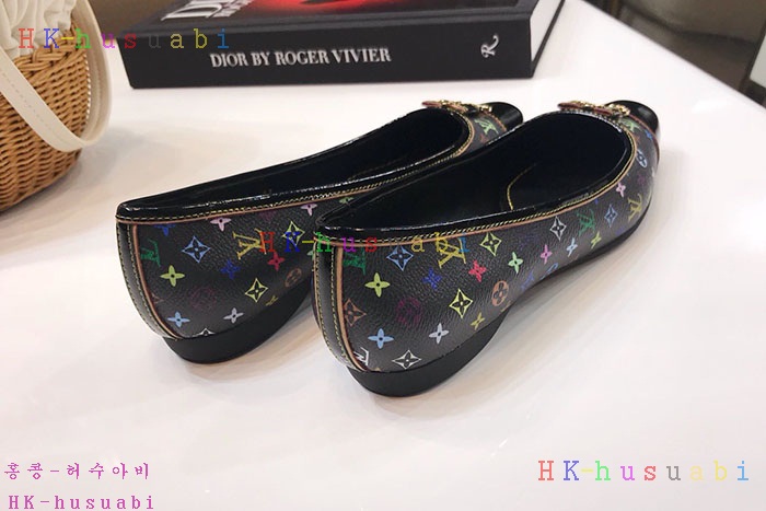 NEW 루이비통 신발 신상 LV 9452570