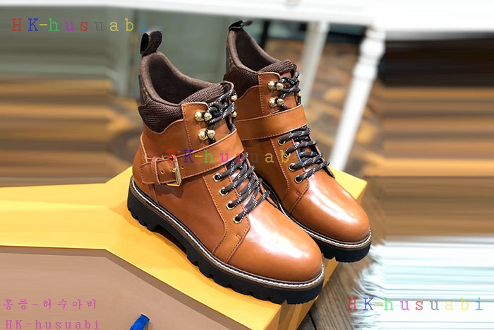 NEW 루이비통 신발 신상 LV 9452605