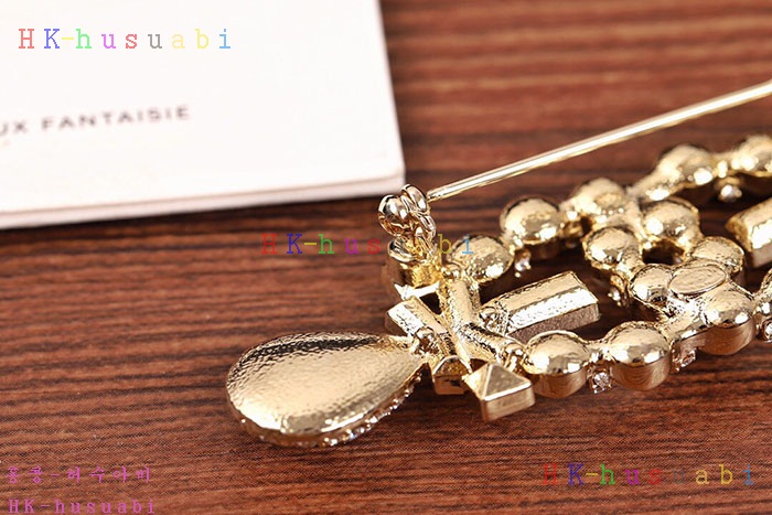 NEW 샤넬 브로치 신상 CH 4017776