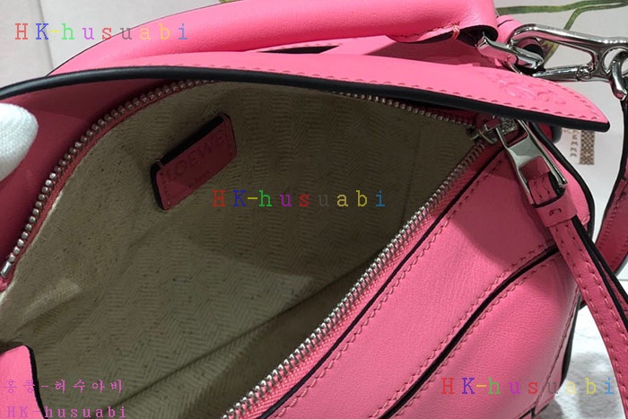 ★미러급★ 로에베 퍼즐백 LW 3855555-2