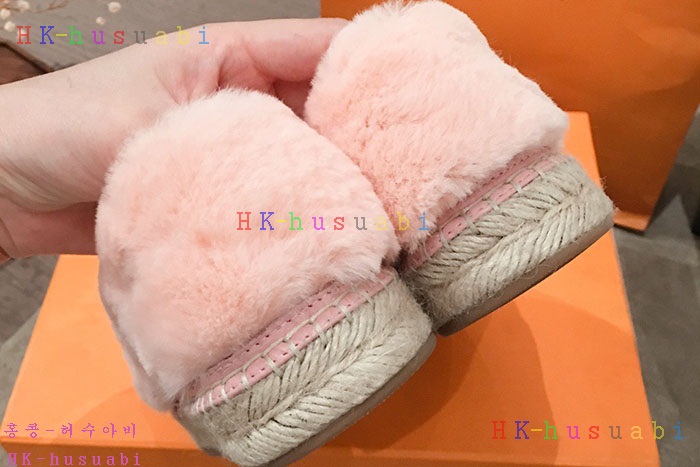 NEW 루이비통 신발 신상 L 1244431