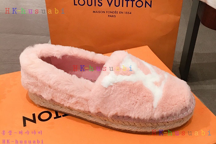 NEW 루이비통 신발 신상 L 1244431