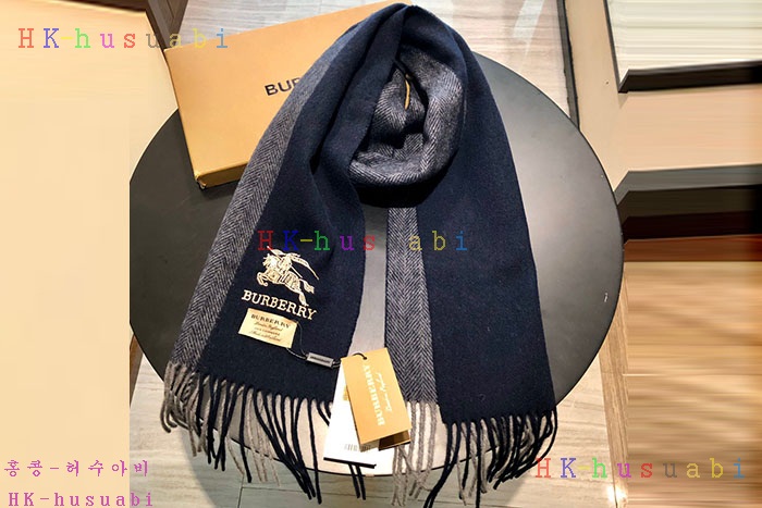 NEW 버버리 스카프 신상 B5475555
