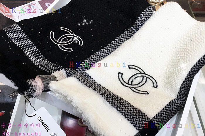 NEW 샤넬 스카프 신상 C 572221