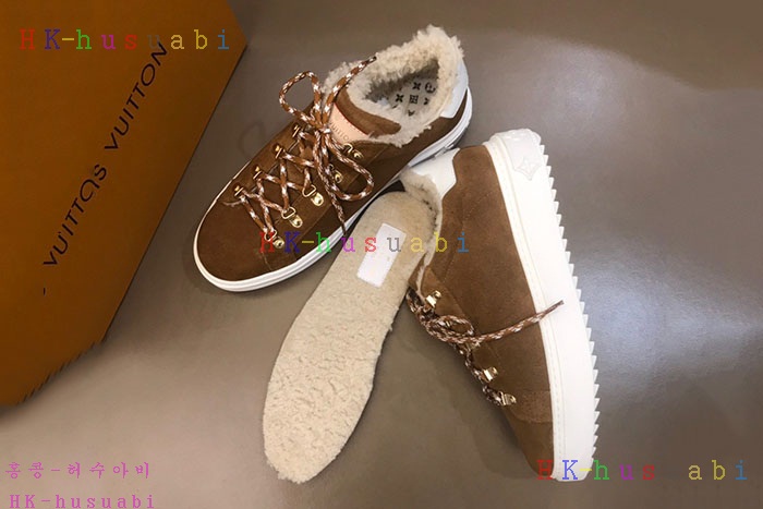 NEW 루이비통 신발 신상 LV 4572224