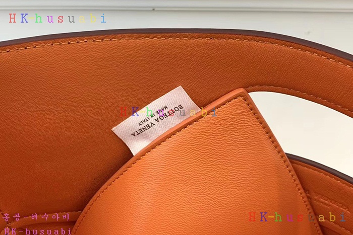 ★미러급★ 보테가베네타 슬립 토트 백 BV 574154-3