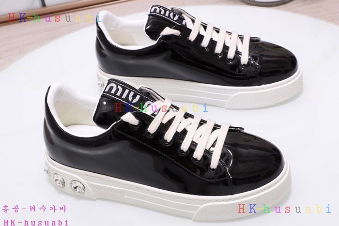NEW 미우미우 신발 신상 M 758883