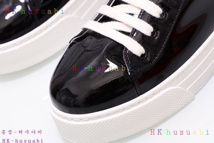 NEW 미우미우 신발 신상 M 758883