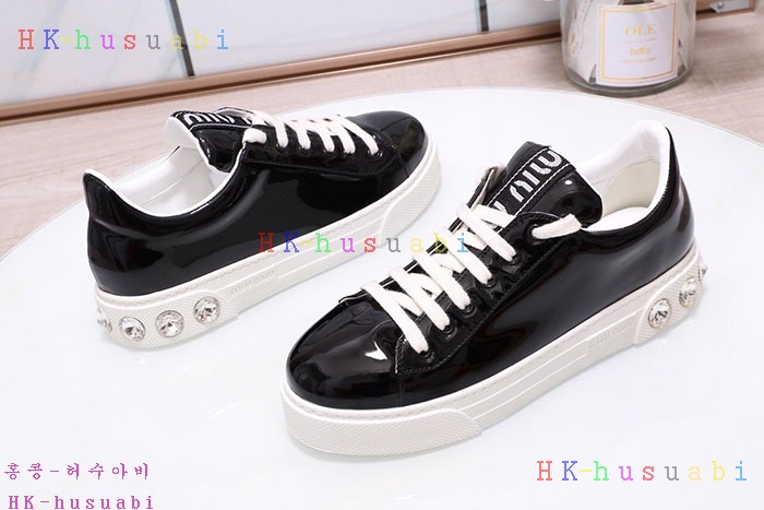 NEW 미우미우 신발 신상 M 758883