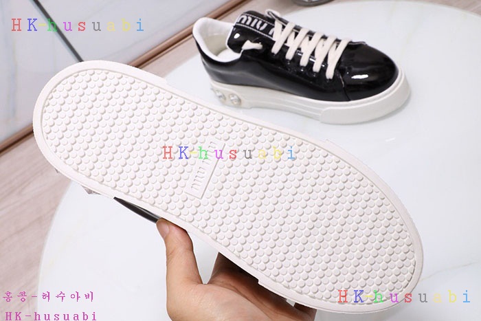 NEW 미우미우 신발 신상 M 758883