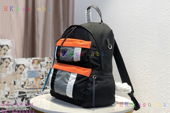 ★미러급★ 프라다 투포켓 백팩 P 2VZ025