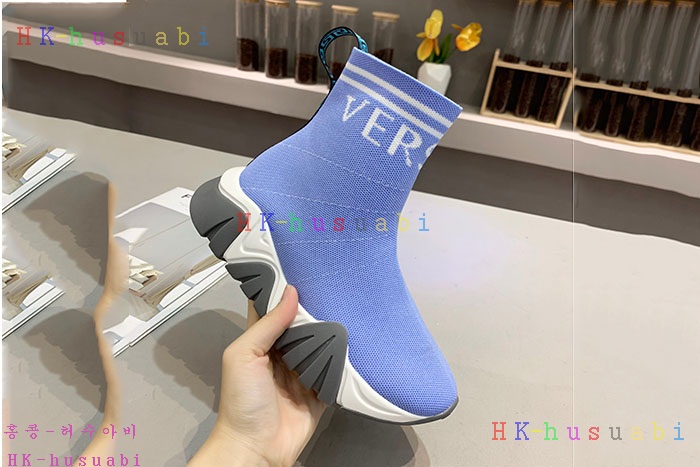 NEW 베르사체 남여공용 신발 V 642885