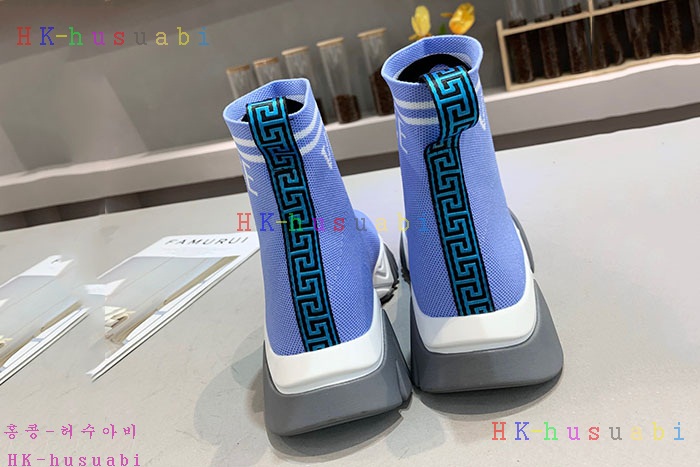 NEW 베르사체 남여공용 신발 V 642885