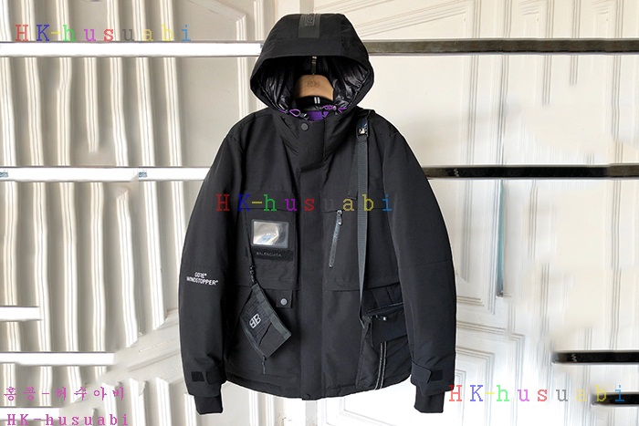 NEW 발렌시아가 패딩 신상 B 4725518