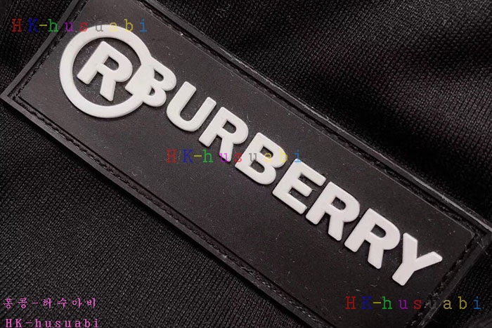 NEW 버버리 반팔티 신상 BB 672551