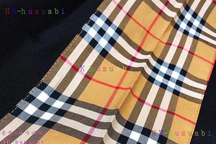 NEW 버버리 반팔티 신상 BB 672551
