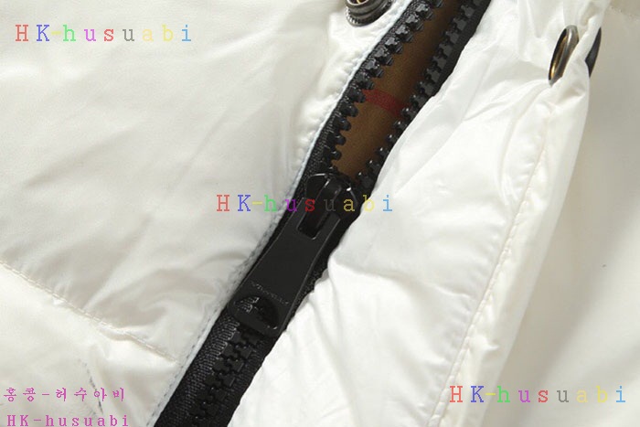 NEW 버버리 패딩조끼 신상 B 6733944