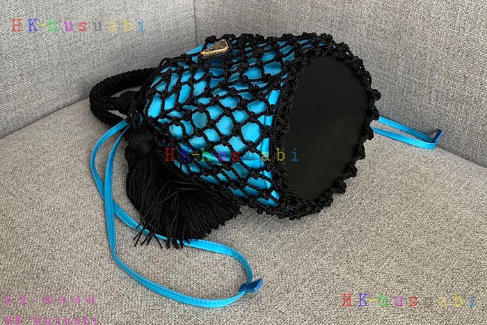 ★미러급★ 프라다 버킷백 P 82022-2