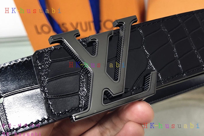 NEW 루이비통 벨트 신상 LV 672800