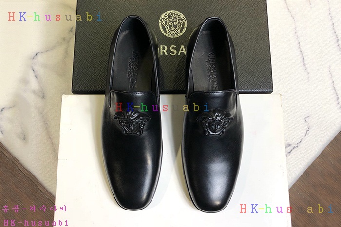 NEW 베르사체 신발 신상  V4235004