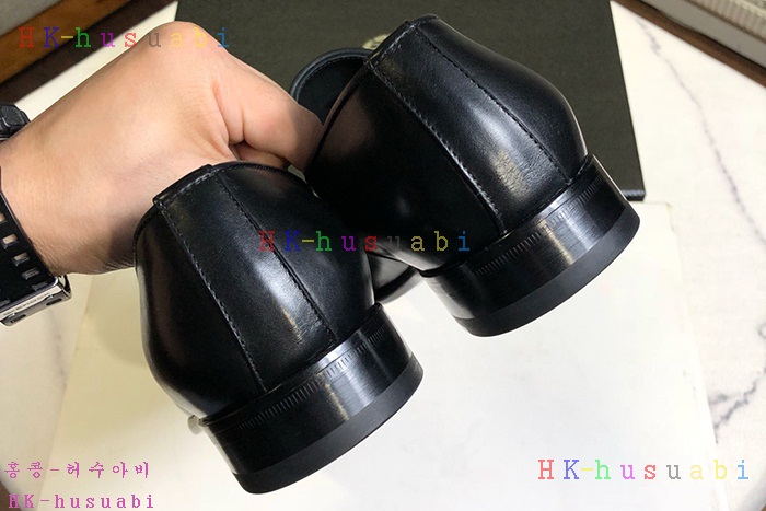 NEW 베르사체 신발 신상  V4235004