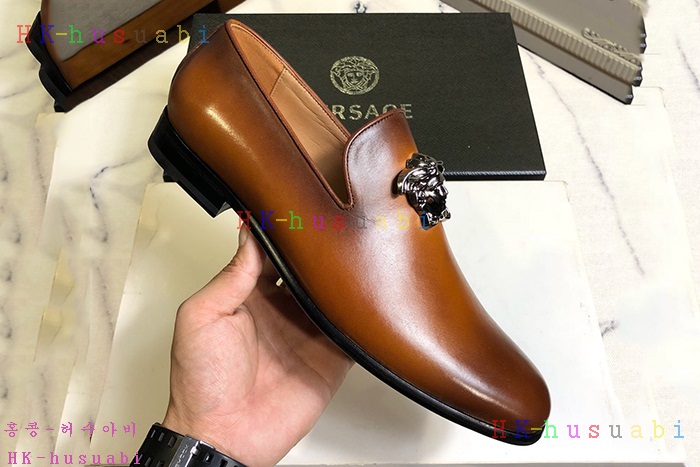 NEW 베르사체 신발 신상  V4235003