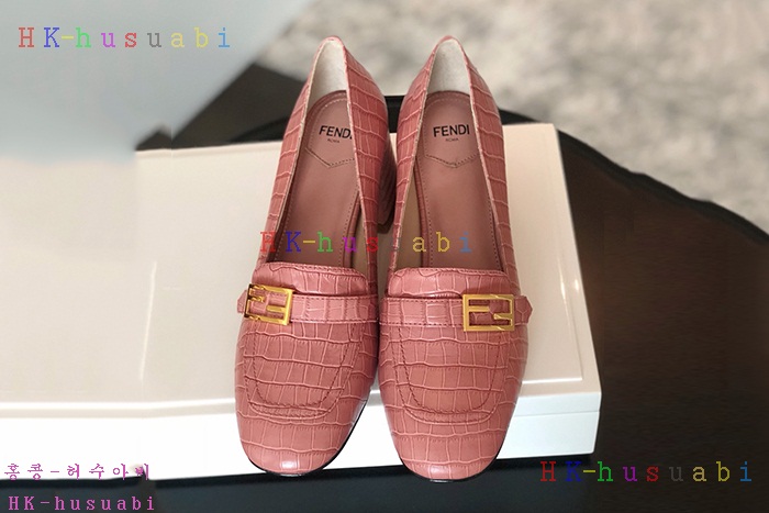 NEW 펜디 여성용 신발 FD 3255027