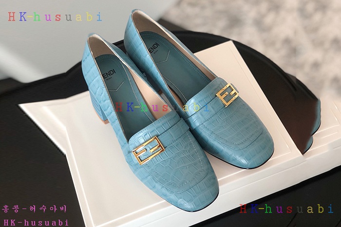 NEW 펜디 여성용 신발 FD 3255024