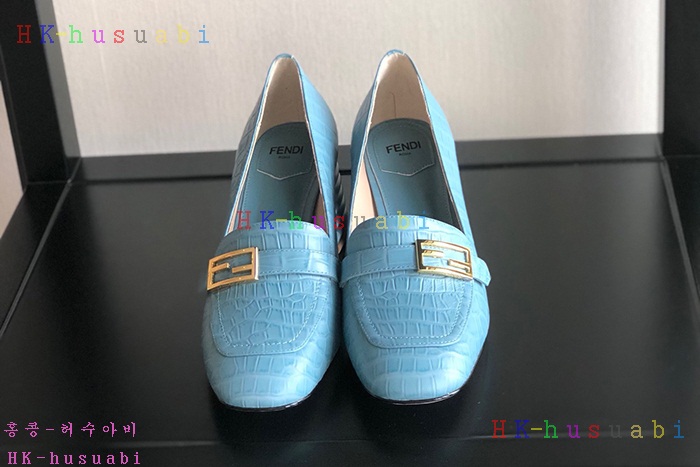 NEW 펜디 여성용 신발 FD 3255024