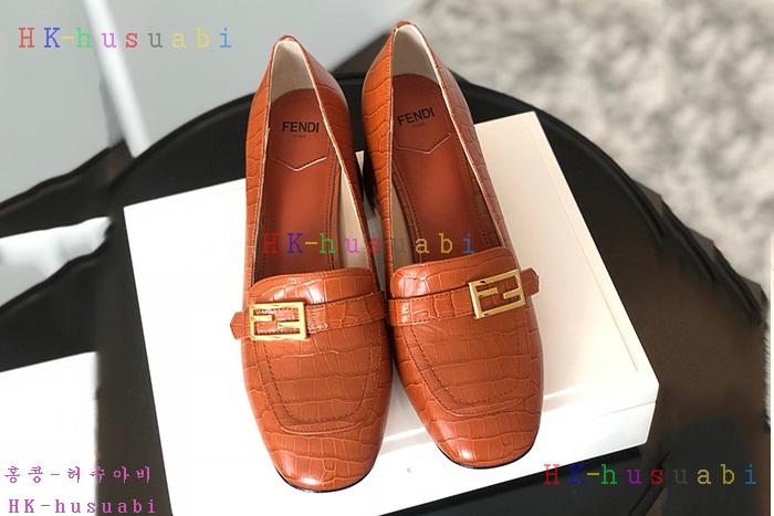 NEW 펜디 여성용 신발 FD 3255022