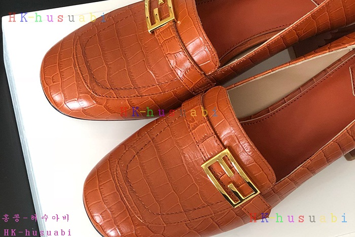 NEW 펜디 여성용 신발 FD 3255022