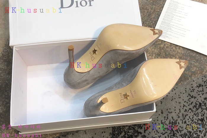 NEW 디올 신발 신상 DR 735517