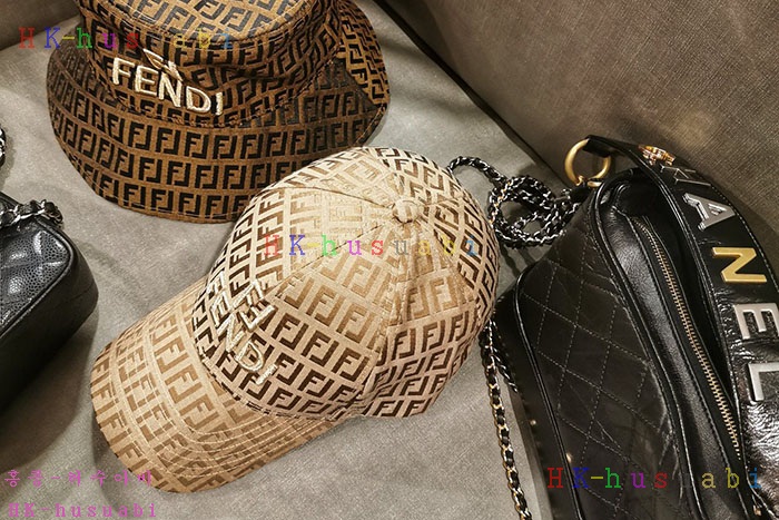 NEW 펜디 모자 신상 FD 724332