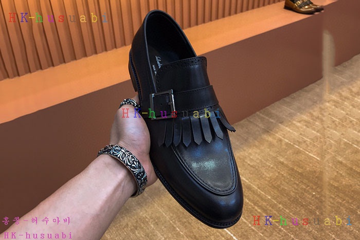 NEW 페레가모 신발 신상 F 724010