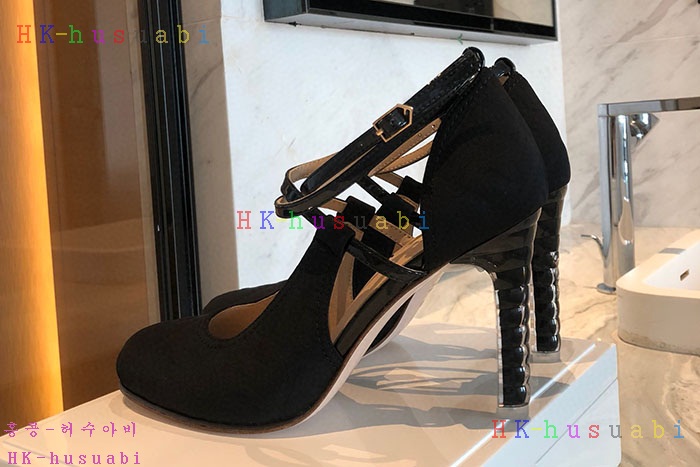 NEW 펜디 신발 신상 F 8542210