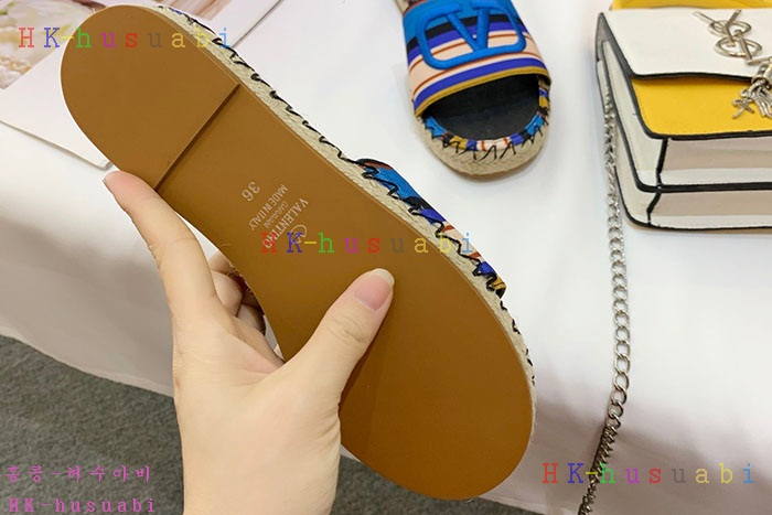 NEW 발렌티노 신발 신상 V 224236
