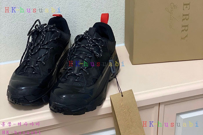 NEW 버버리 신발 신상 BB 120440